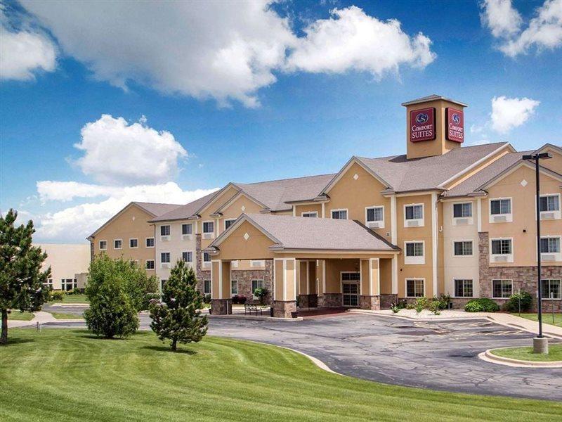 Comfort Suites Johnson Creek Conference Center Exterior foto